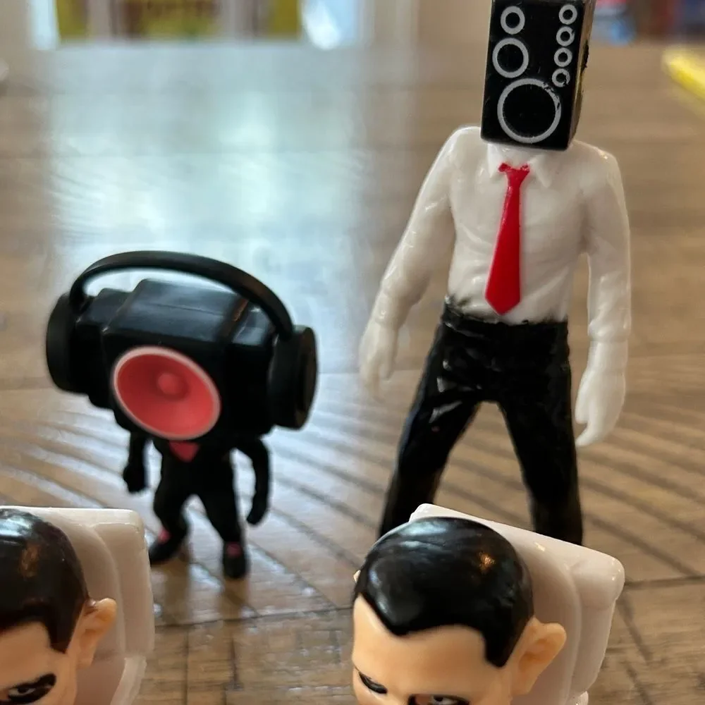 YouTube Figures Skibiti, LankyBox, Siren🚨Heads &Gabby’s Playhouse